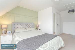 Bedroom- click for photo gallery